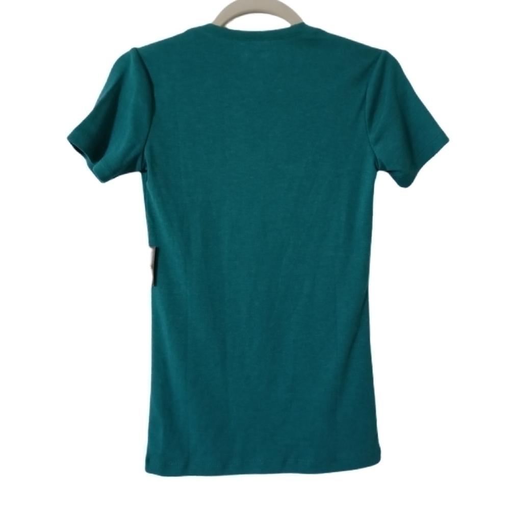 Eddie Bauer V-Neck Tee